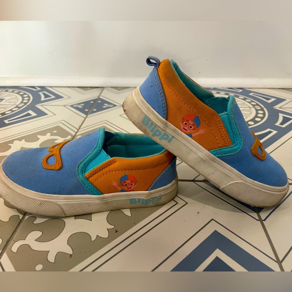 Toddler Boy Blippi Shoes!